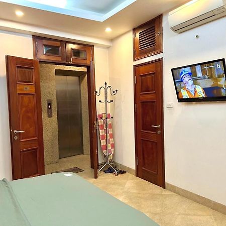 Serviced Apartment Next To The Hanoi Opera House Can Ho Day Du Tien Nghi Co Thang May Ngay Gan Nha Hat Lon エクステリア 写真